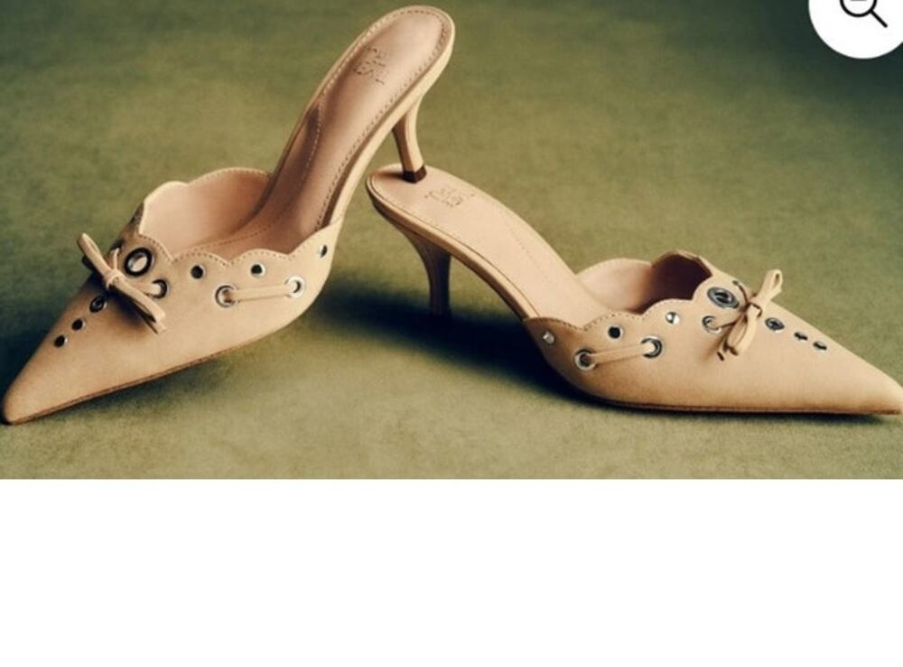 Time and Tru Women's Studded Kitten Heel Memory Foam Mules Size 10